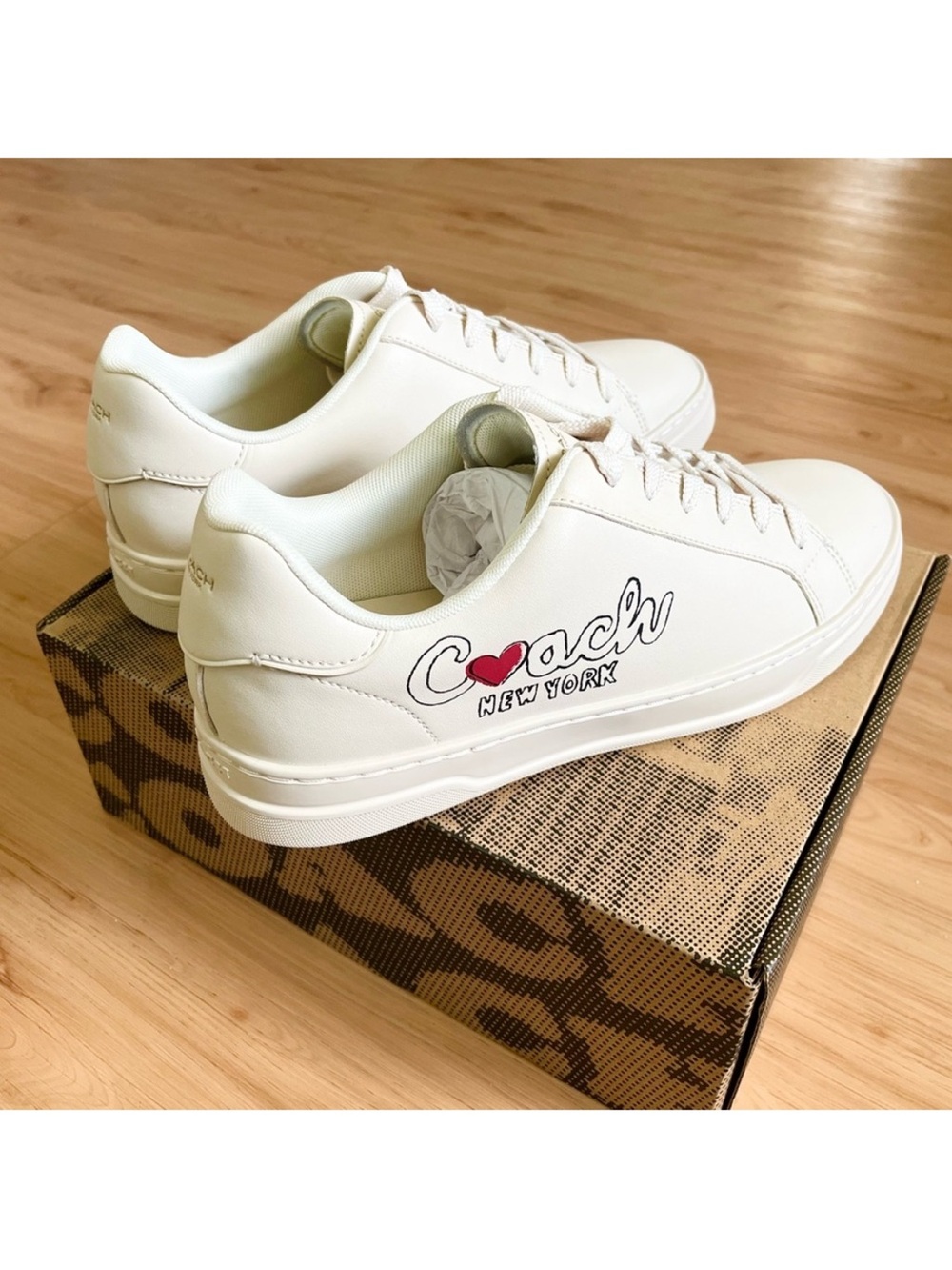 Coach High Line Sneaker With Heart Women 10.0 B # CBR66 - Picture 8 of 13